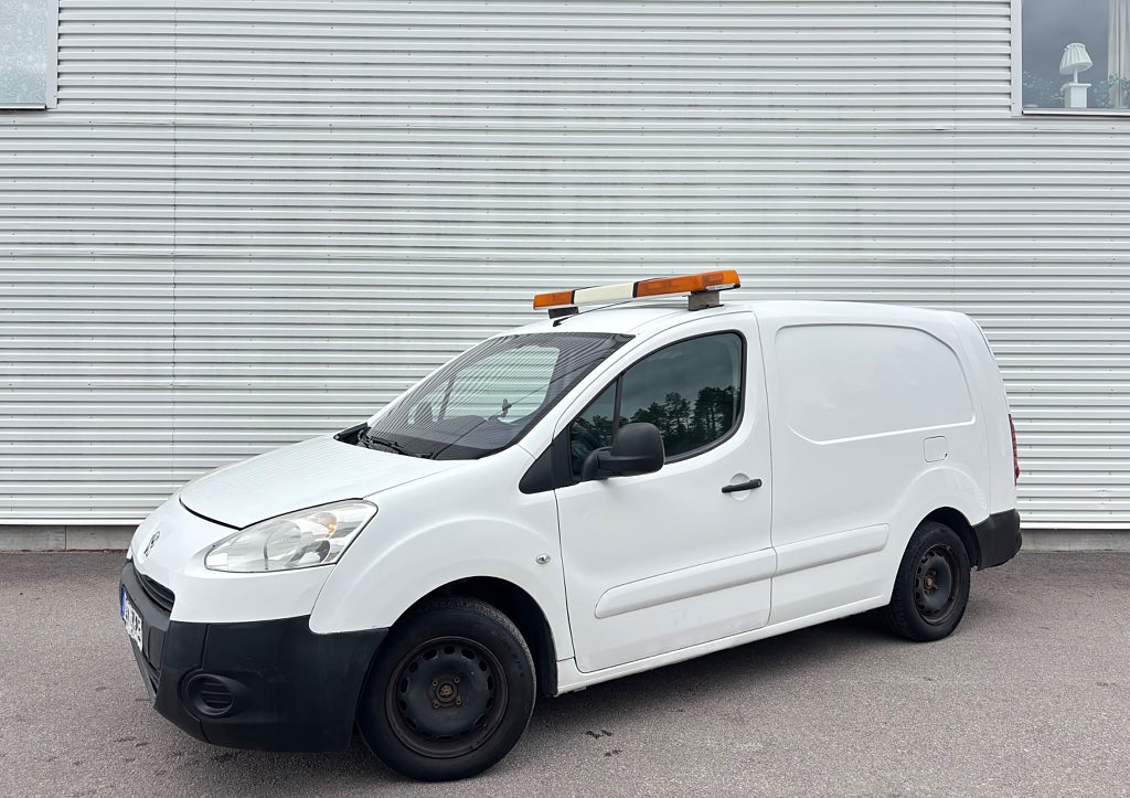 Peugeot Partner Utökad Last 3-Sits /1 Ägare / Drag /P-Sens /Kamrem Bytt