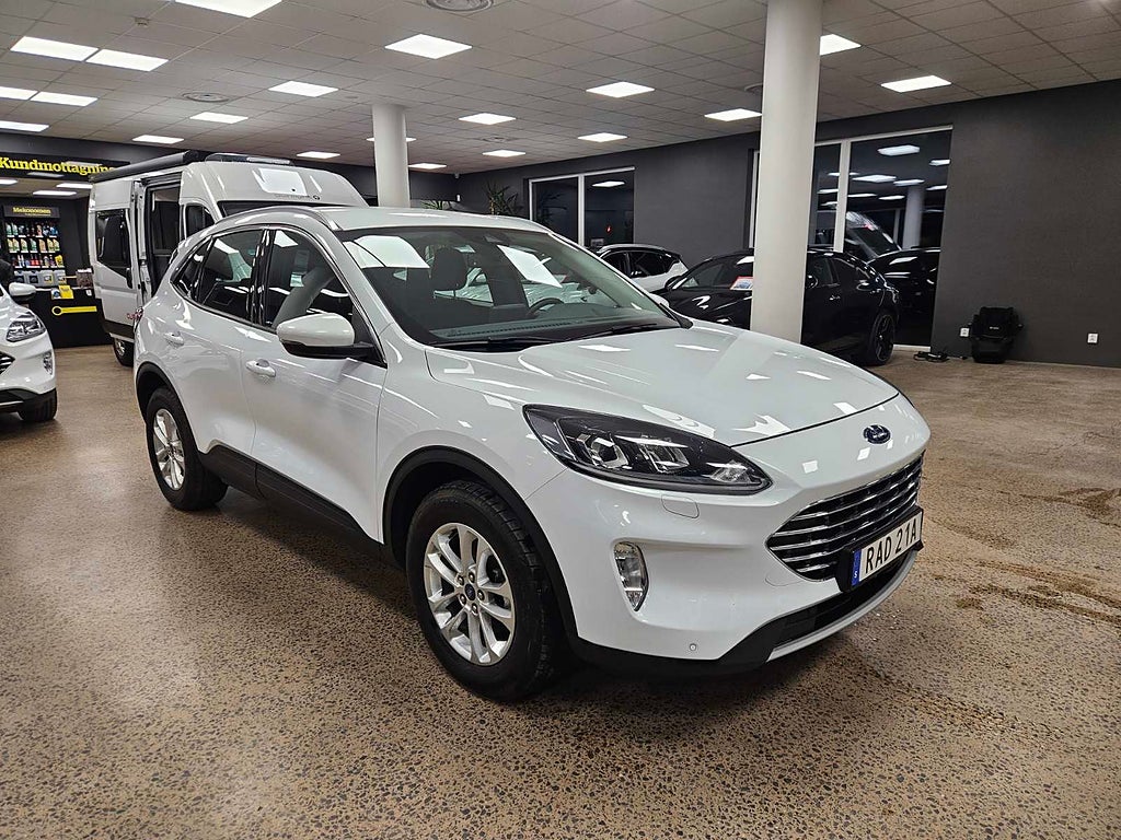 Ford Kuga Plug-In Hybrid Titanium Kamera / Navi / CarPlay / MOMS