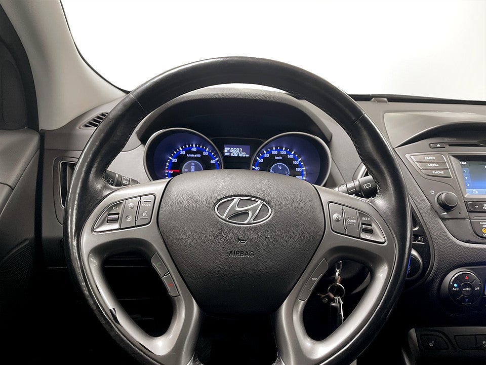 Bild på Hyundai ix35 Black Line 1.6 GDI 135hk BACKKAMERA NYSERVAD