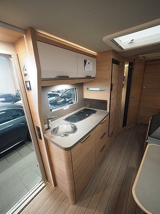 Husvagn, 1-axl Knaus Südwind 580 QS 60 Year 6 av 15