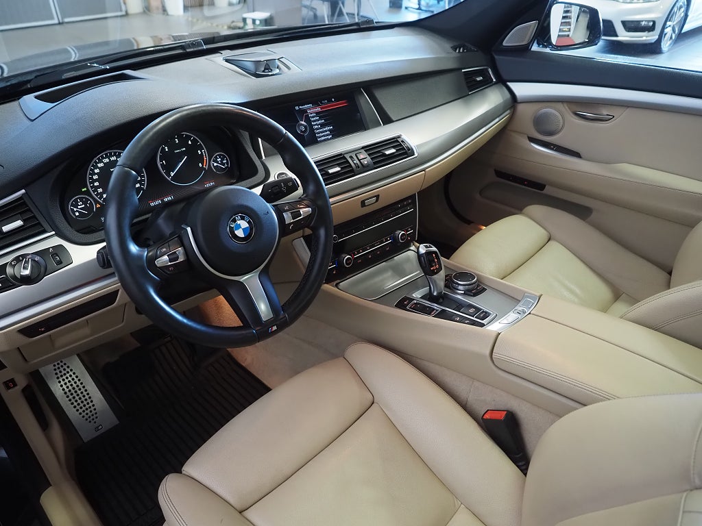 BMW 530D xDrive Gran Turismo Steptronic M Sport B&O Pano B-Kam 2015
