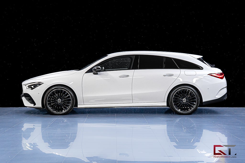 Mercedes-Benz CLA200 SB AMG Burmester Värmare 360° Keyless Nightpackage