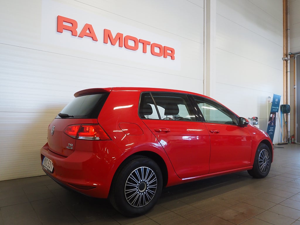 Volkswagen Golf 1.2 TSI 110hk DSG Automat | Adaptiv Farthållare 2016
