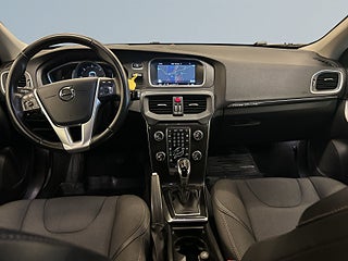 Volvo V40 Cross Country D3 Pro Edition Drag/SoV-Däck/Navi/Adap Fart/Kamera – bild 8