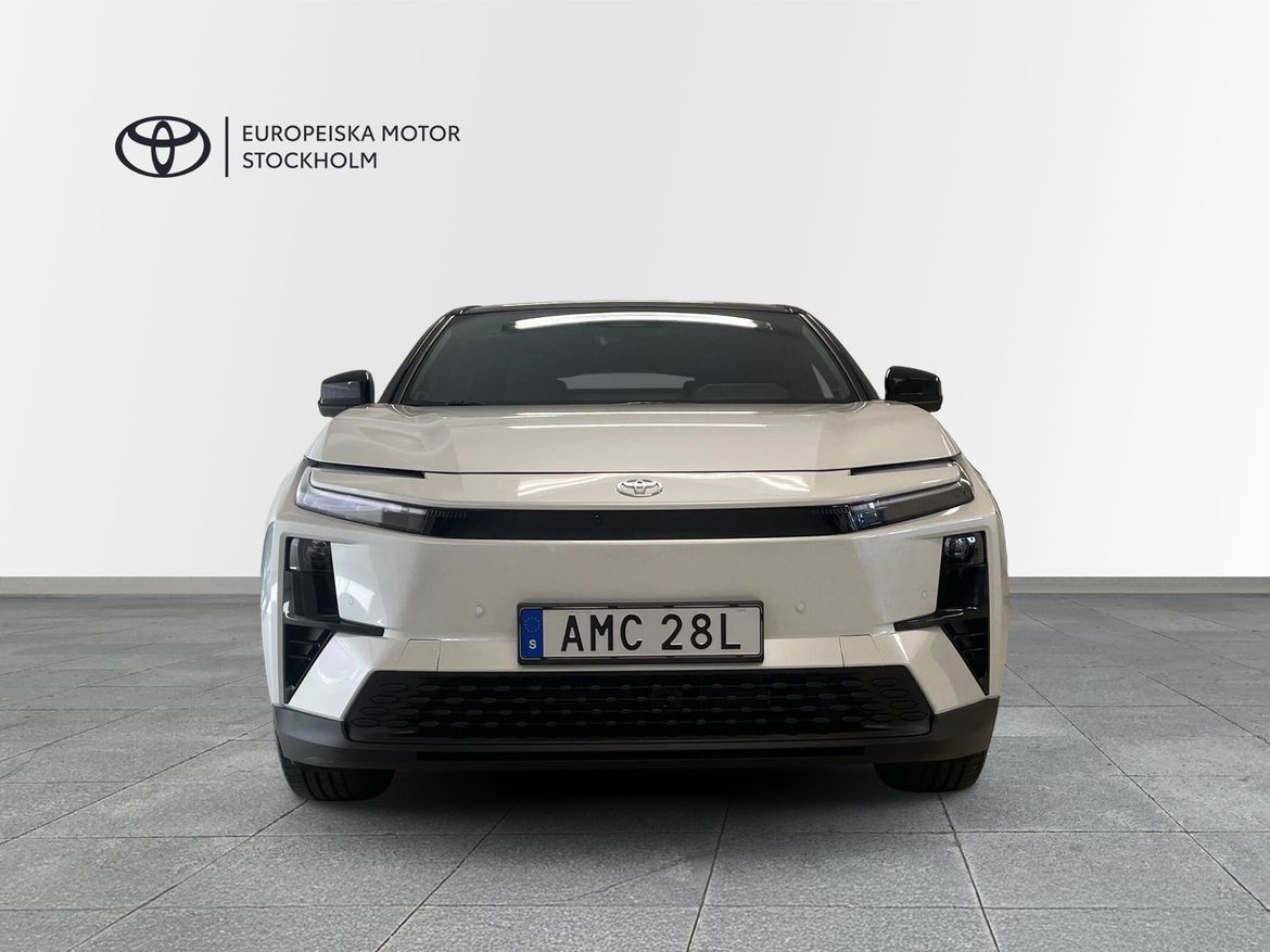 Toyota C-HR EXECUTIVE AWD 2026, bild 6/45