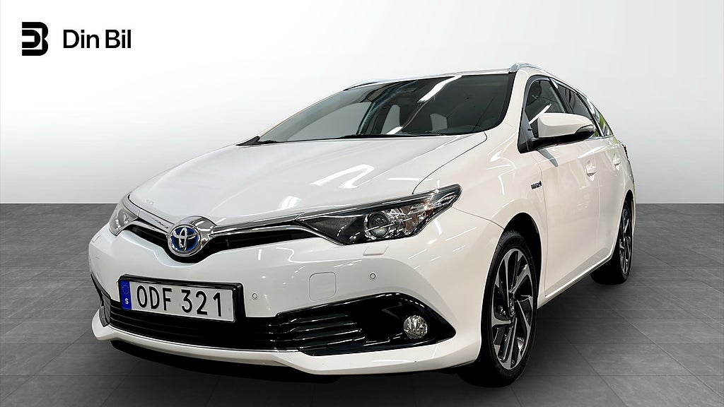 Toyota Auris Touring Sports Hybrid 136hk /Backkamera
