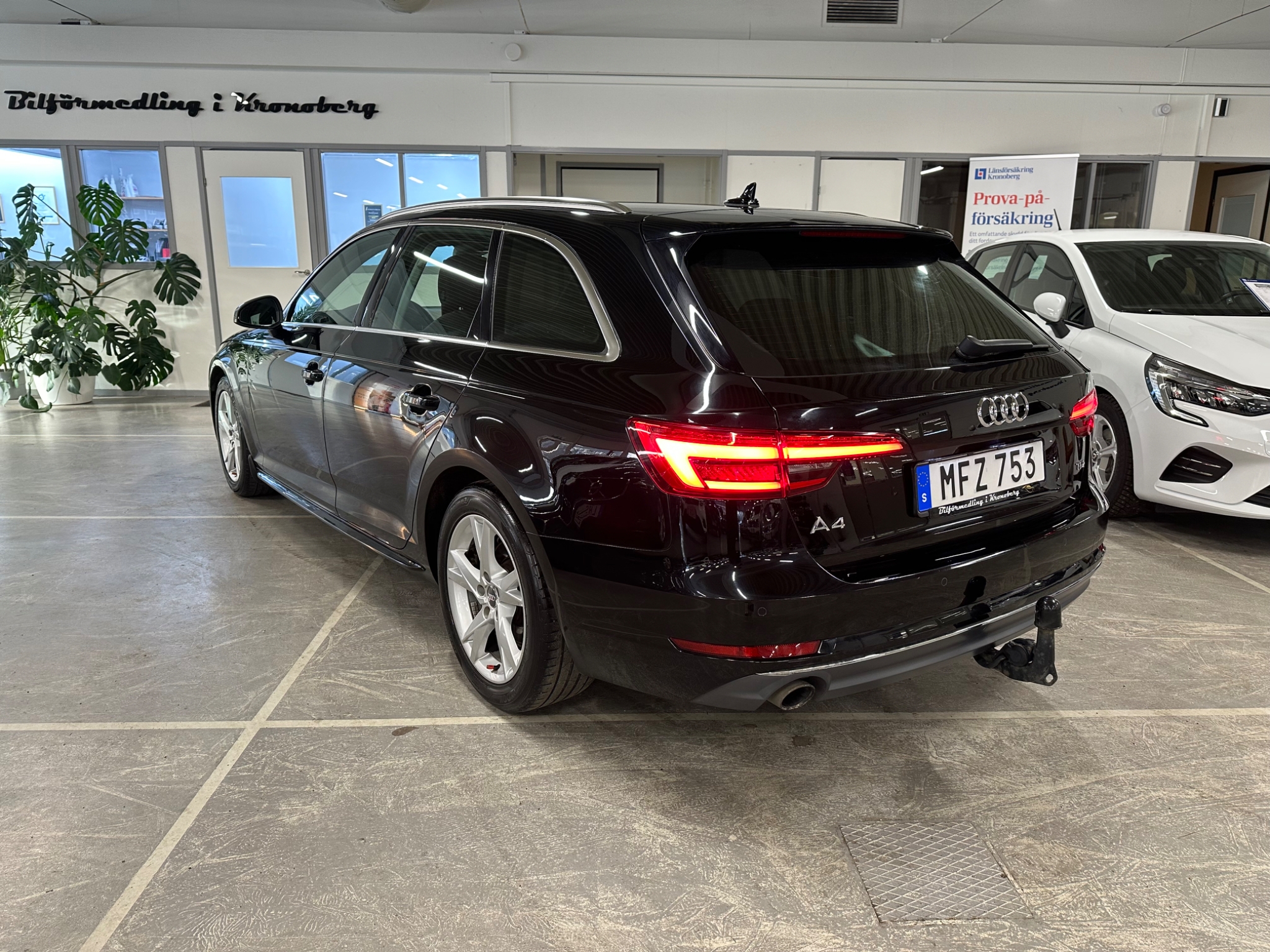 Audi A4 2016, bild 4/39
