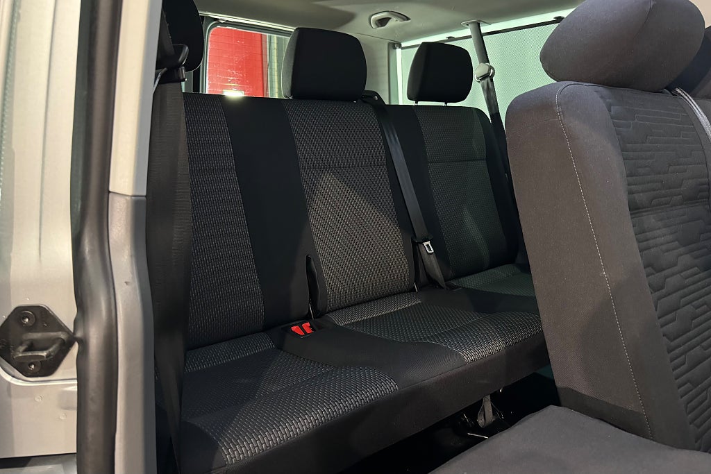 Volkswagen Caravelle 2.0 TDI SCR DSG sekvensiell, 7-trinn, 150ps, 2023