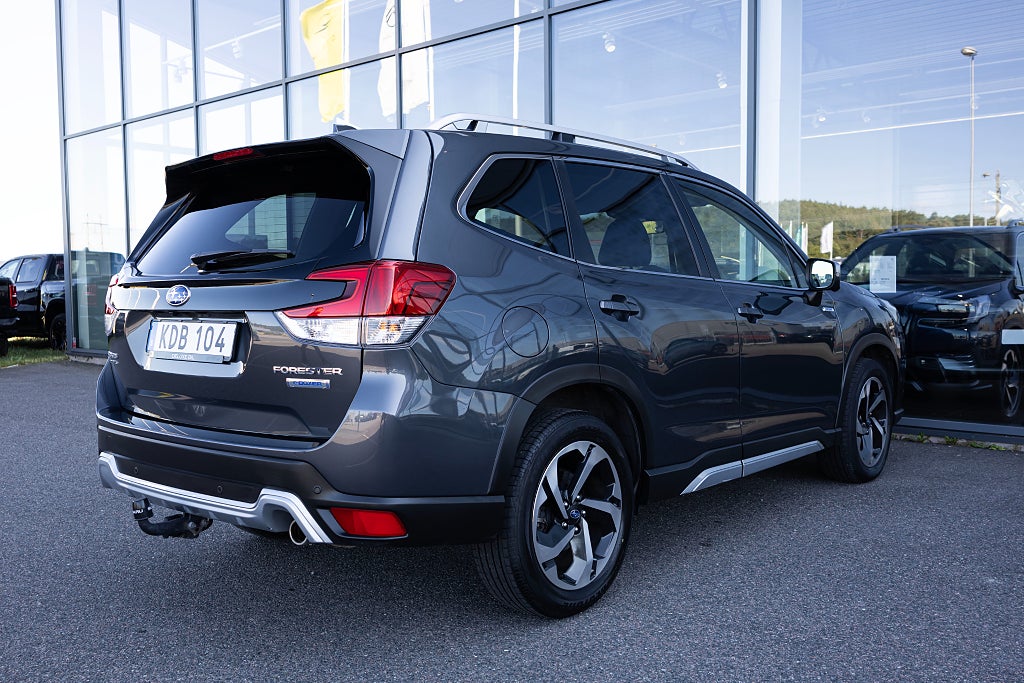 Subaru Forester 2.0i e-BOXER 150hk Ridge Aut X-Fuel Läder Drag