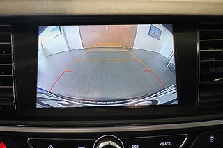 Halvkombi Opel Insignia 18 av 24