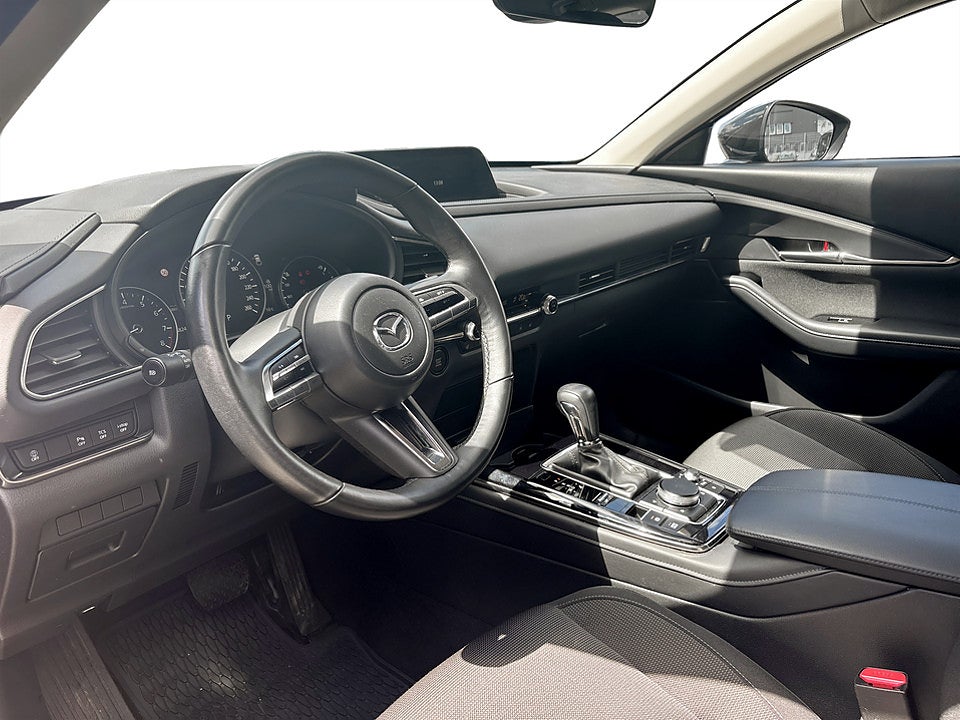 Bild på Mazda CX-30 Sky 2.0 e-SKYACTIV-G M 150hk Aut B-KAMERA NAVI