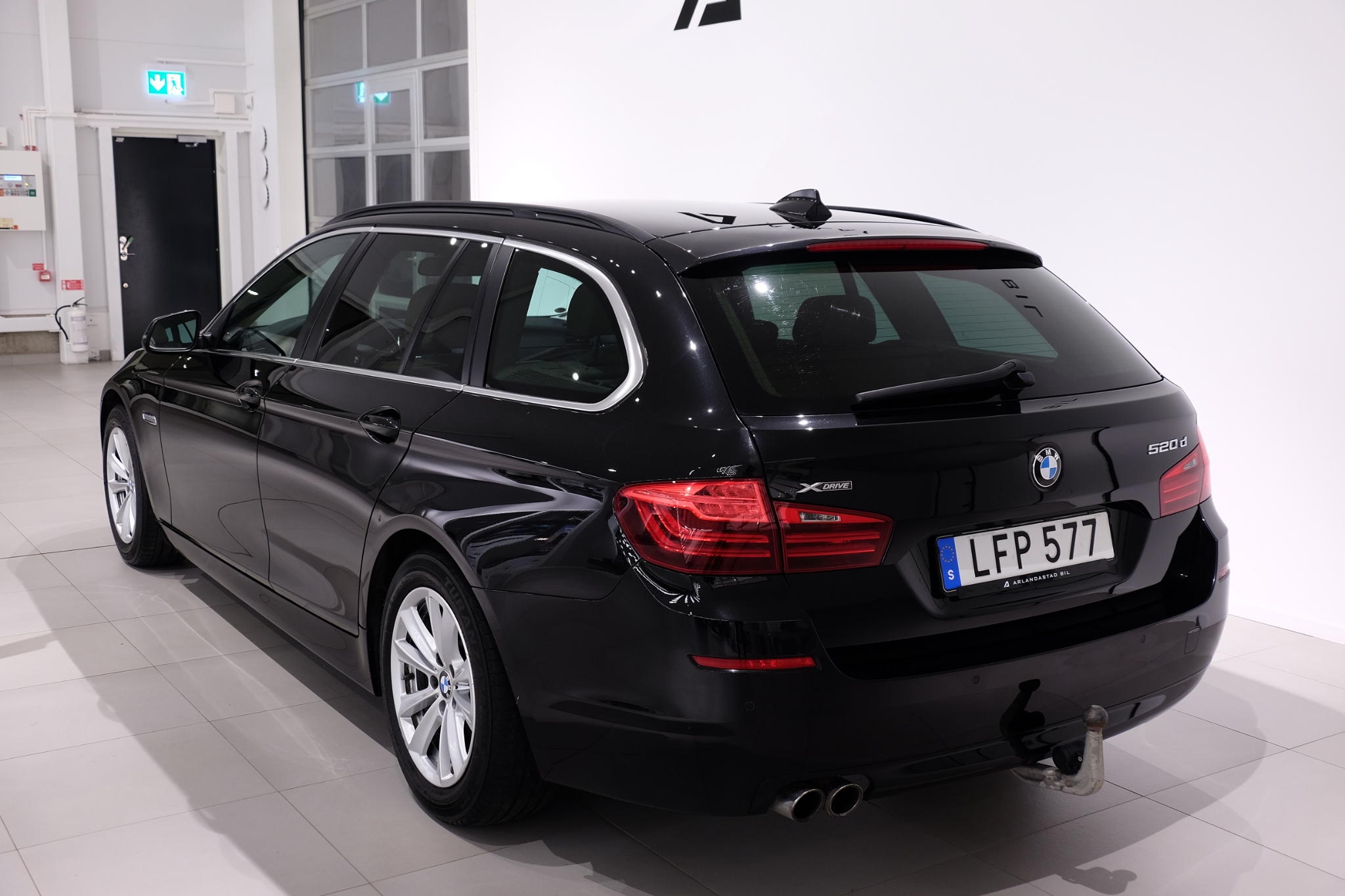 BMW 520 2016, kuva 3/48