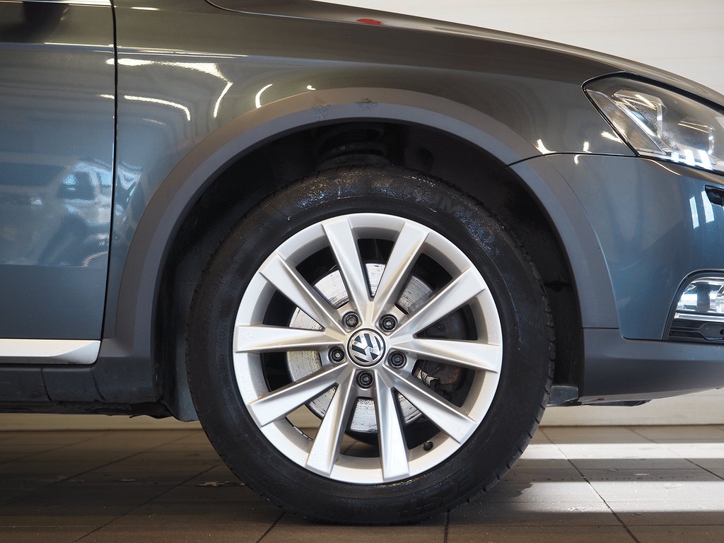 Volkswagen Passat Alltrack 2.0 TDI 4M D-Värm Drag  B-Kam 2015