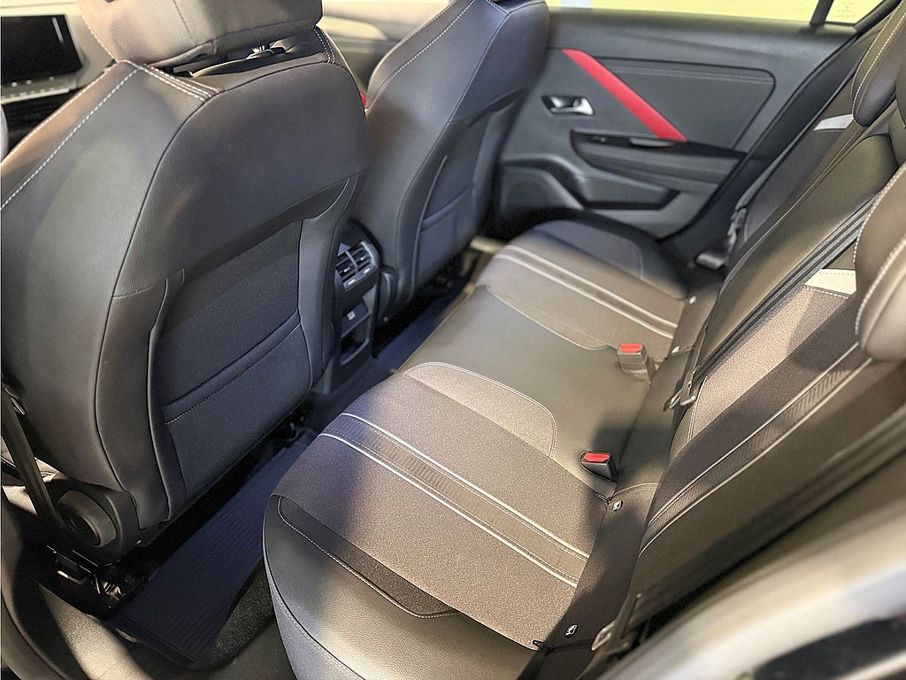 Bild på Opel Astra 5D GS-Line PHEV 180hk Aut - B-KAMERA, CARPLAY