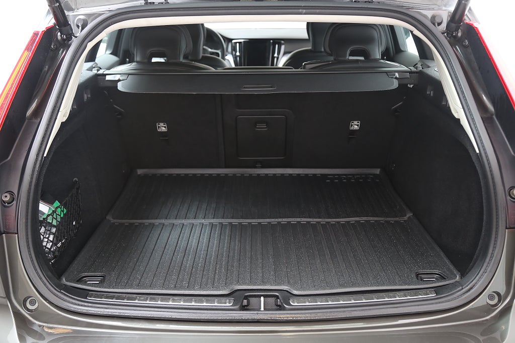 Volvo V60 Recharge T6 AWD Inscription Expression Aut Drag Leasbar 2021