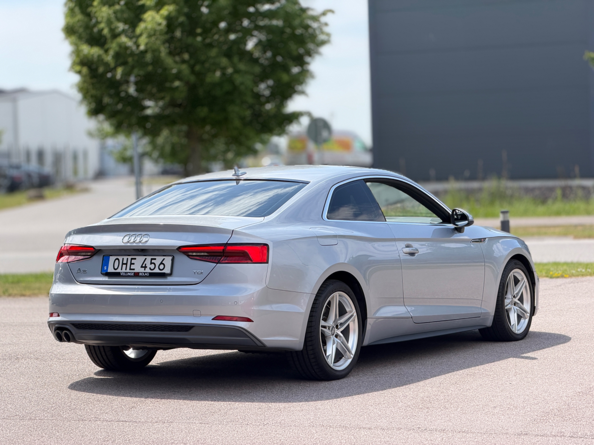 Audi A5 Coupé 2.0 TDI S Line 2017, photo 5/45