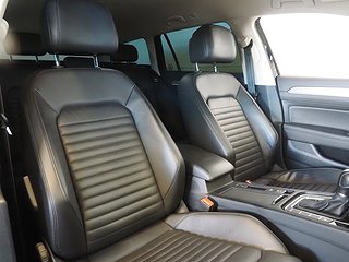Kombi Volkswagen Passat 11 av 25