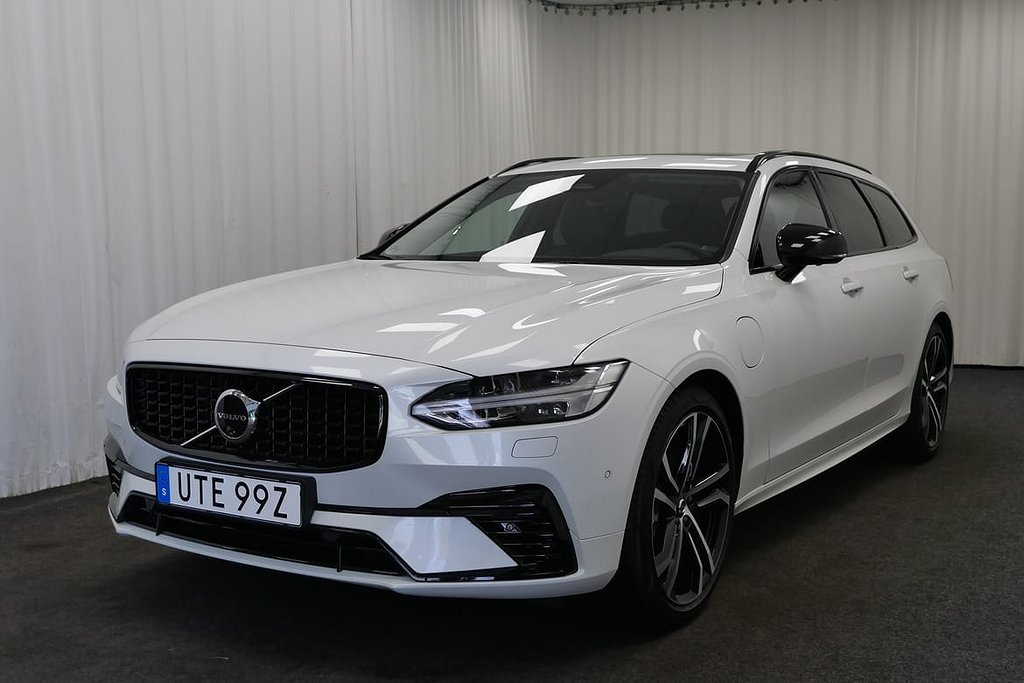 Volvo V90 Recharge T8 Plus Dark