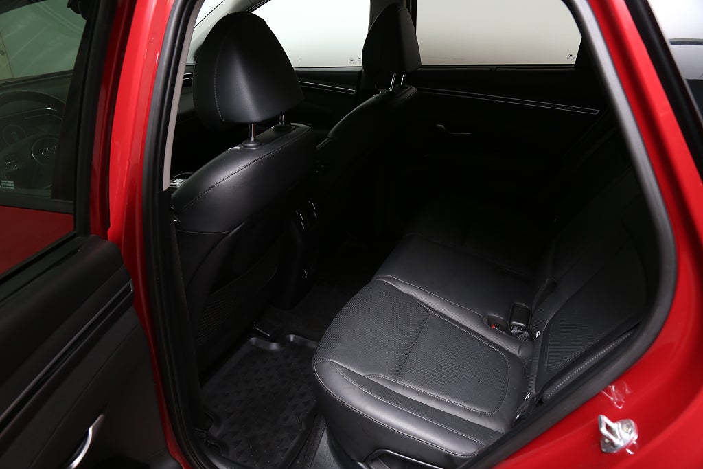 Hyundai Tucson 1,6 T-GDi PHEV 265hk 4WD Advanced 360°-kamera Dragkrok