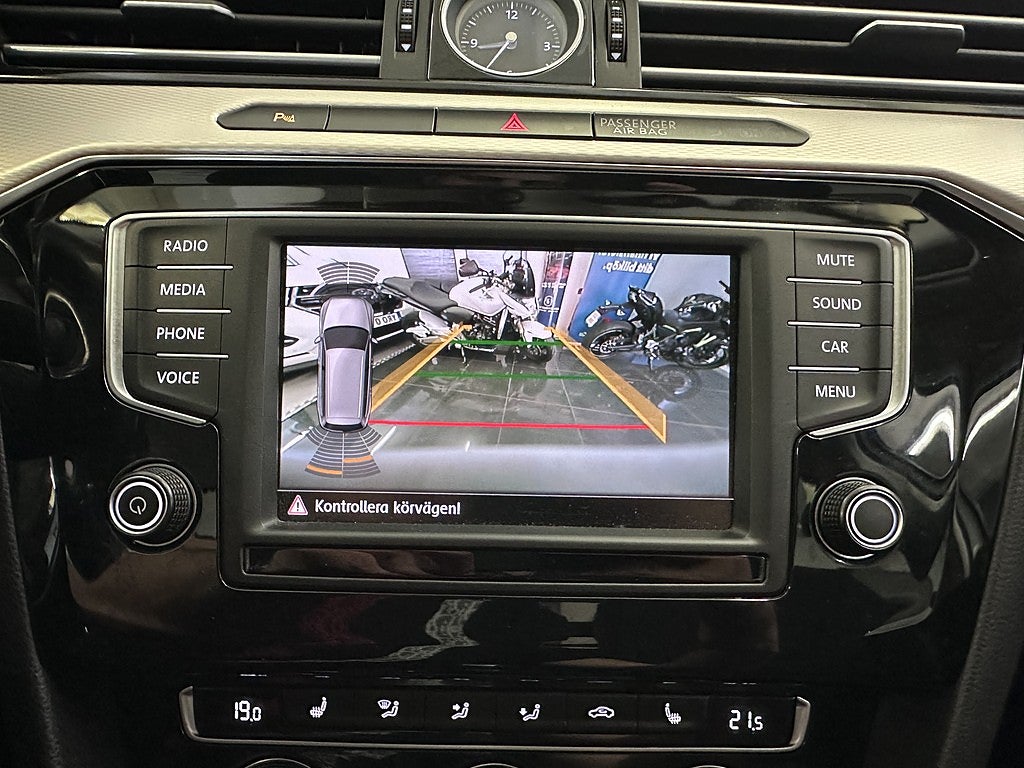 Volkswagen Passat Alltrack 2.0 TDI SCR 4Motion Alltrack Backkamera Drag Nykamrem