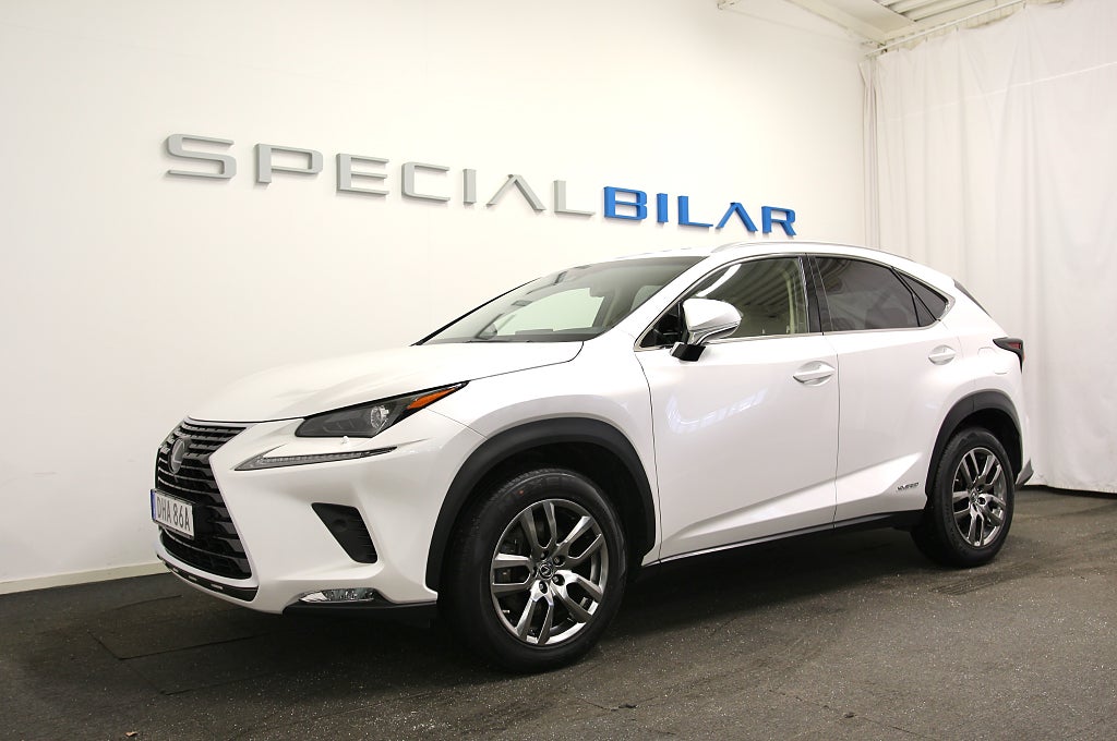 Lexus NX 300h 2.5 AWD Executive Dragkrok 197hk