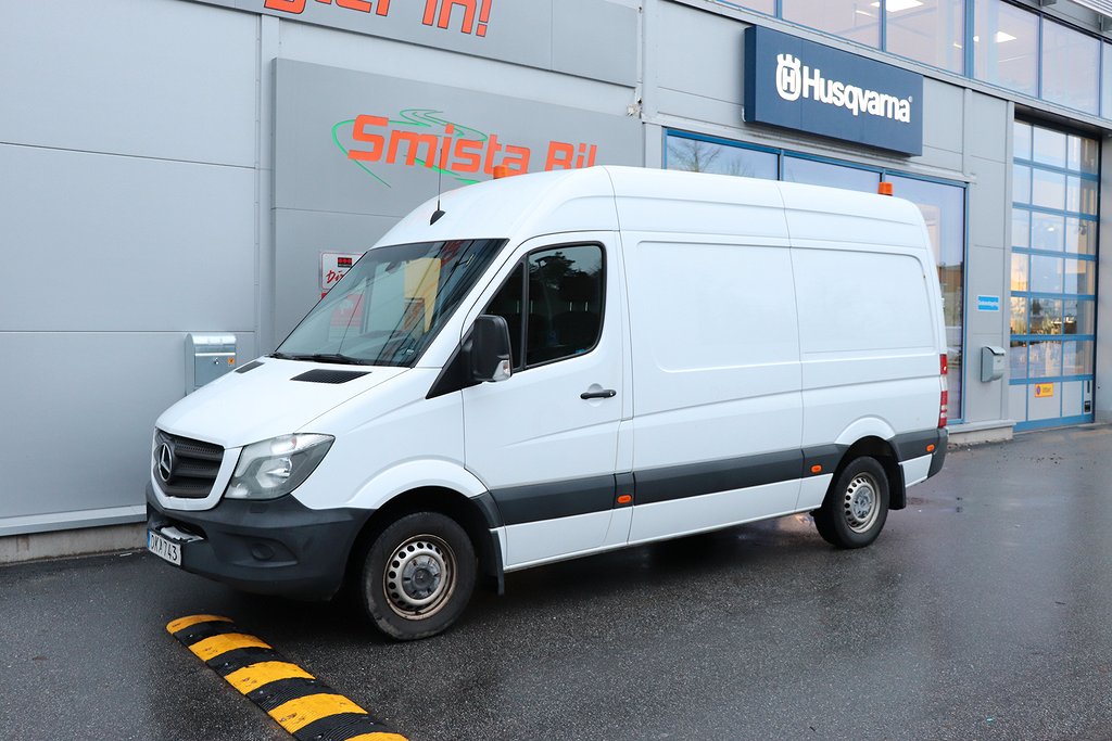 Mercedes-Benz Sprinter 211 CDI L2H2 KAMERA MOMS LEASBAR 114hk