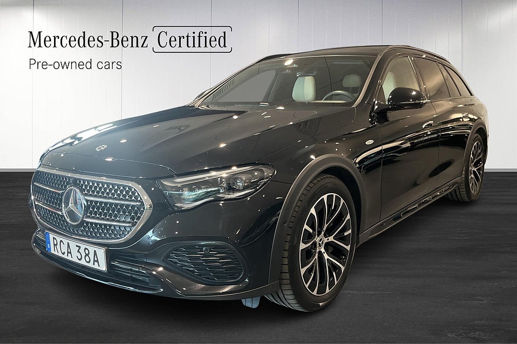 Mercedes-Benz E300 de 4MATIC All-Terrain BURMESTER//PANO//LUFTFJÄDRING//DRAG