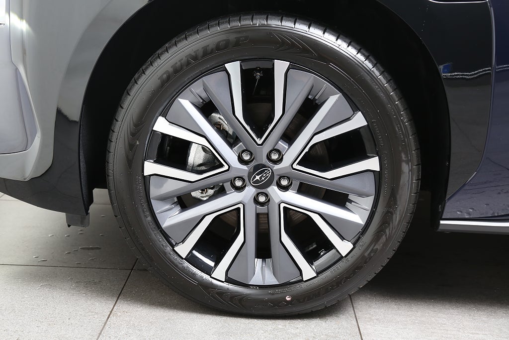 Subaru Solterra Touring | 74.7 kWh 343hk AWD
