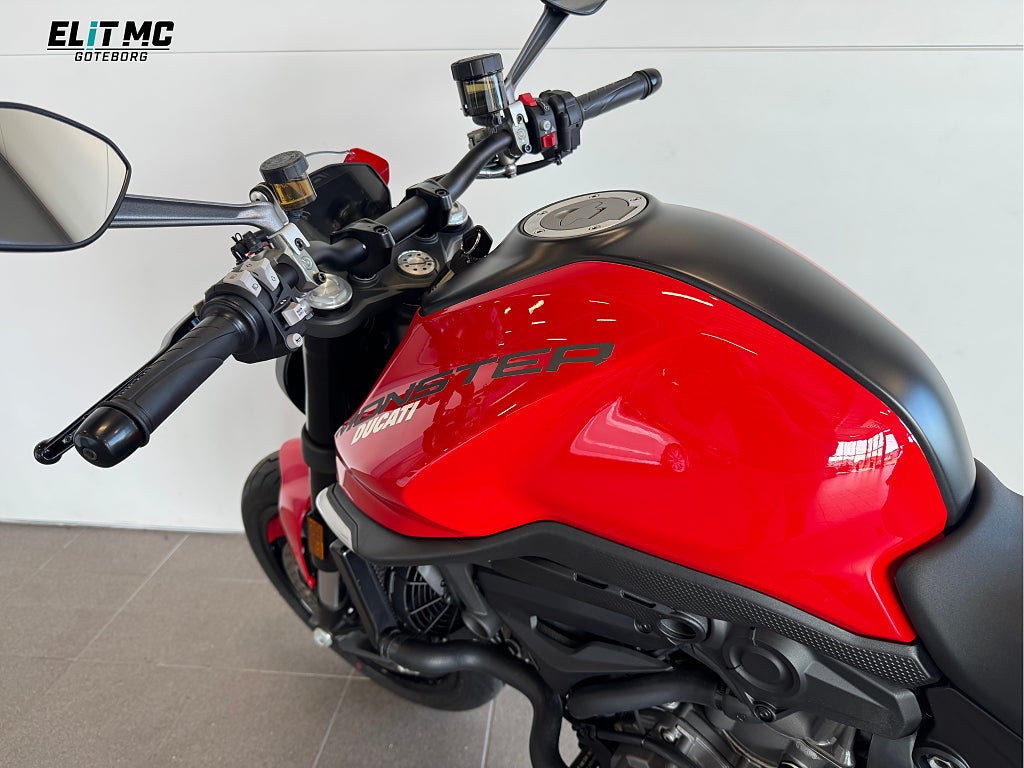 Ducati Monster 2022 - miniatyr 12