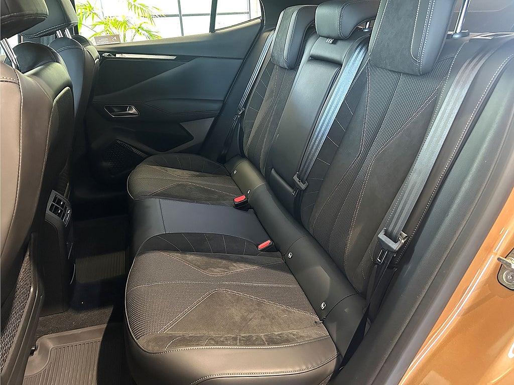 Bild på DS 4 Performance Line 1.2 PT 130hk Aut - B-KAMERA, CARPLAY