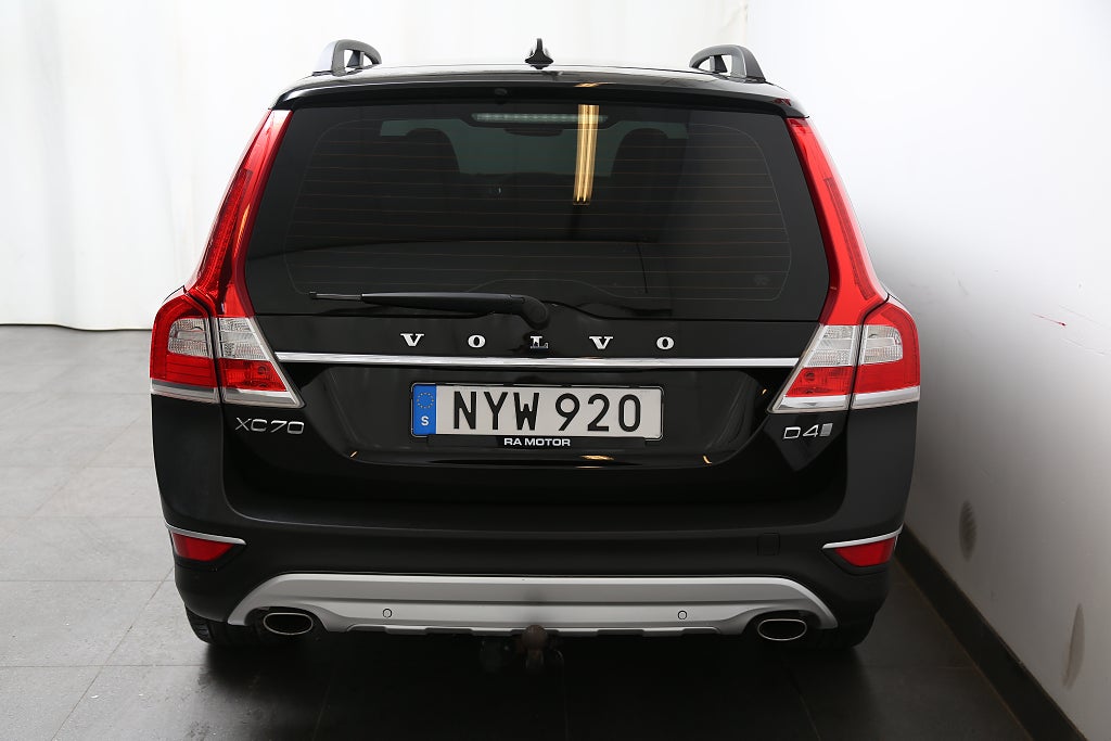Volvo XC70 D4 181hk Classic Summum Aut Skinn Värmare Dragkrok 2016