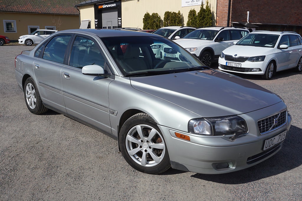 Volvo S80 2.5T 210hk Business AUT/Drag/Nybes