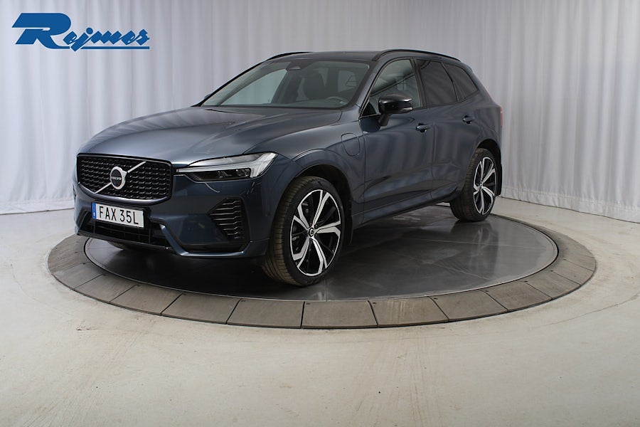 Volvo XC60 Recharge T6 Plus Dark