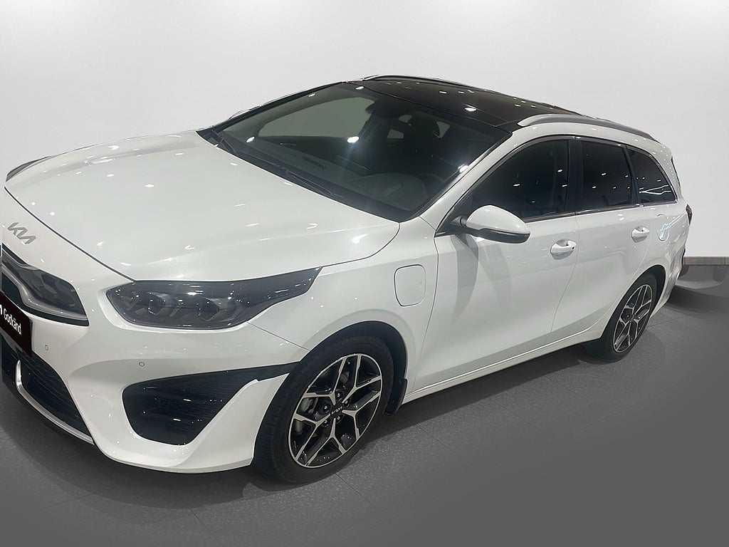 Kia Ceed Sportswagon Plug-in Hybrid DCT Advance Plus Pano/Demo