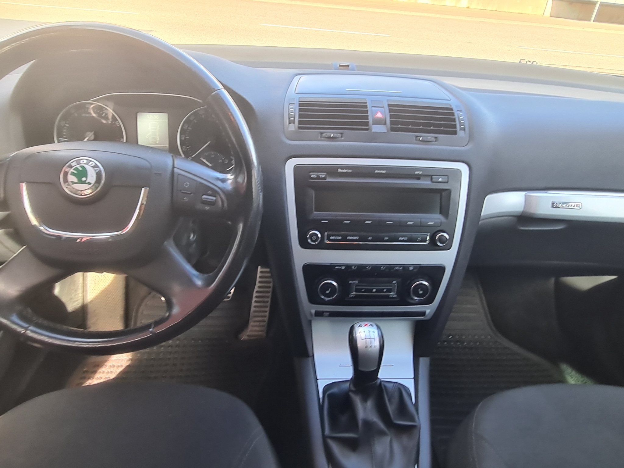Skoda Octavia 1.8 TSI 4x4 Scout Euro 5 2010, photo 7/47