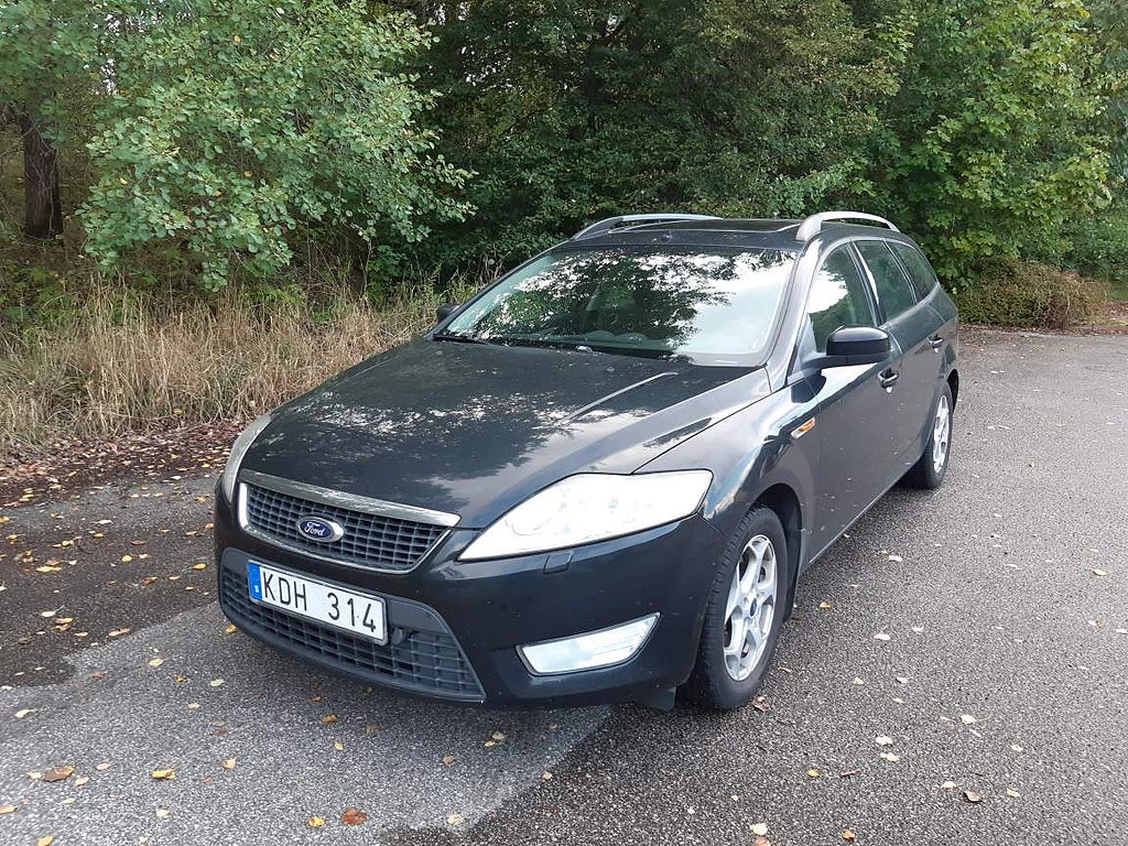 Ford Mondeo Kombi 2.0 TDCi Trend / V-hjul / Drag
