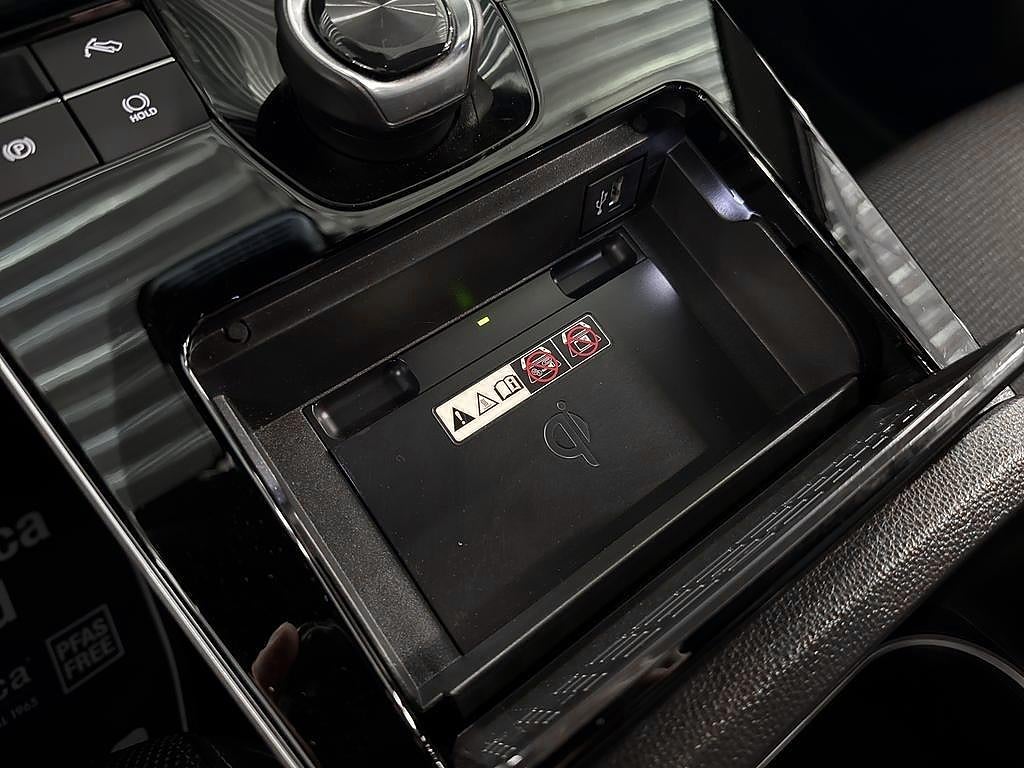 Toyota bZ4X 2025 - miniatyr 10