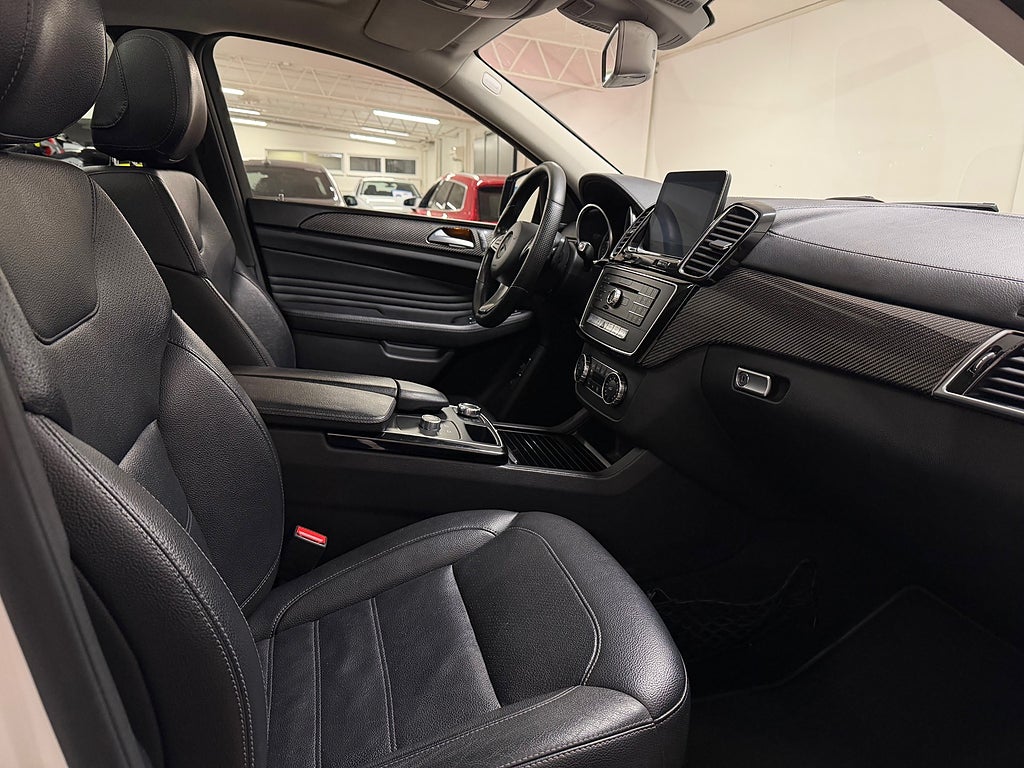 Mercedes-Benz GLE 2016 - miniatyr 11