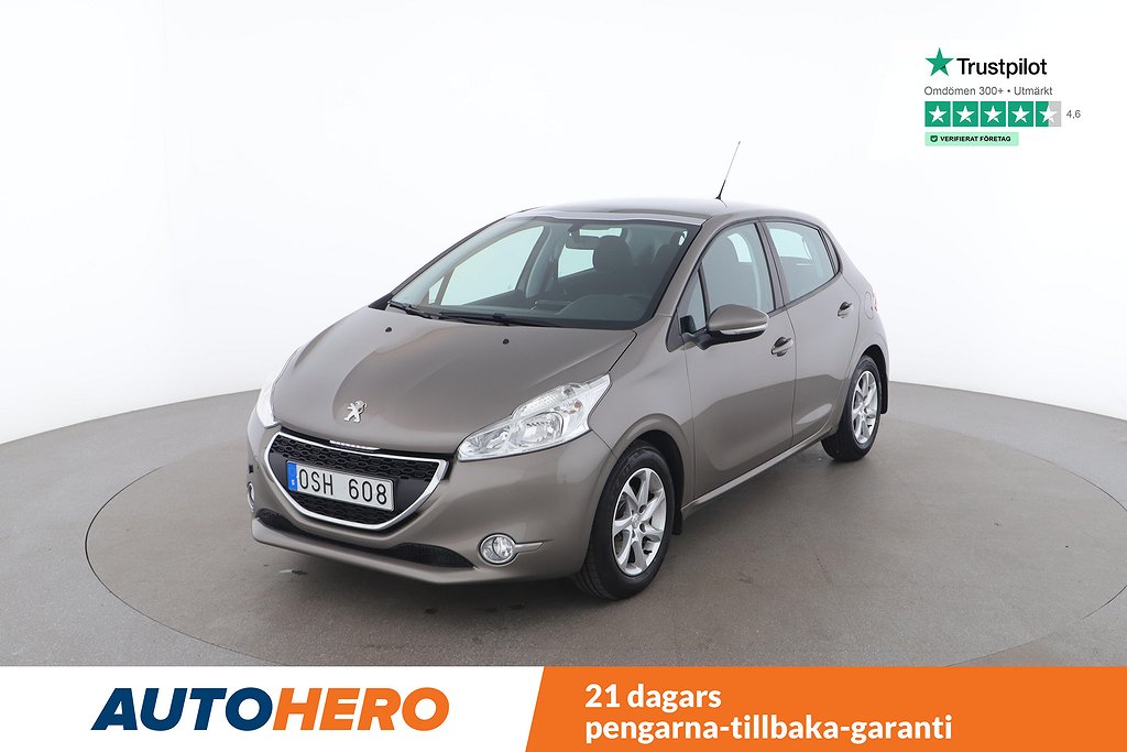 Peugeot 208 5-dörrar 1.2 VTi / Panorama, Motorvärmare