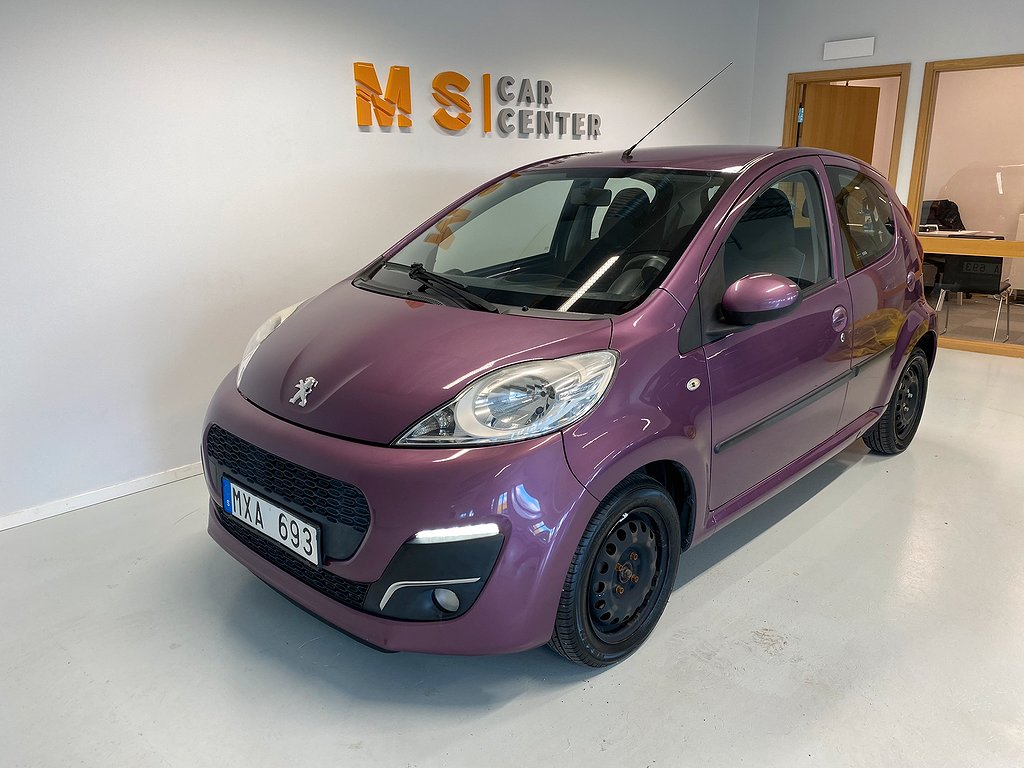 Peugeot 107 5-dörrar 1.0 Nyservad Lågamil 