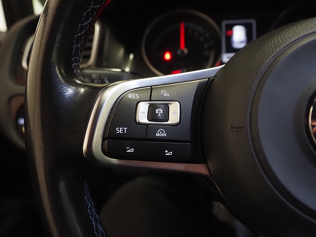 Volkswagen Golf GTE 1.4 TSI Plug-in 204hk Drag Backkamera 2016