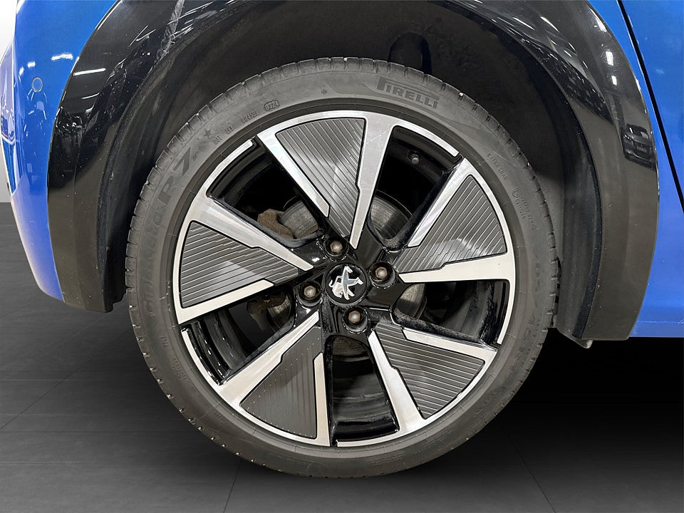 Bild på Peugeot E-208 GT 50kWh 136hk Aut B-KAMERA NAVI