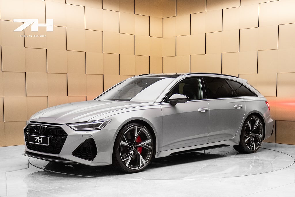 Audi RS6 Avant / HuD / Pano / Soft-Close / B&O / Värmare 