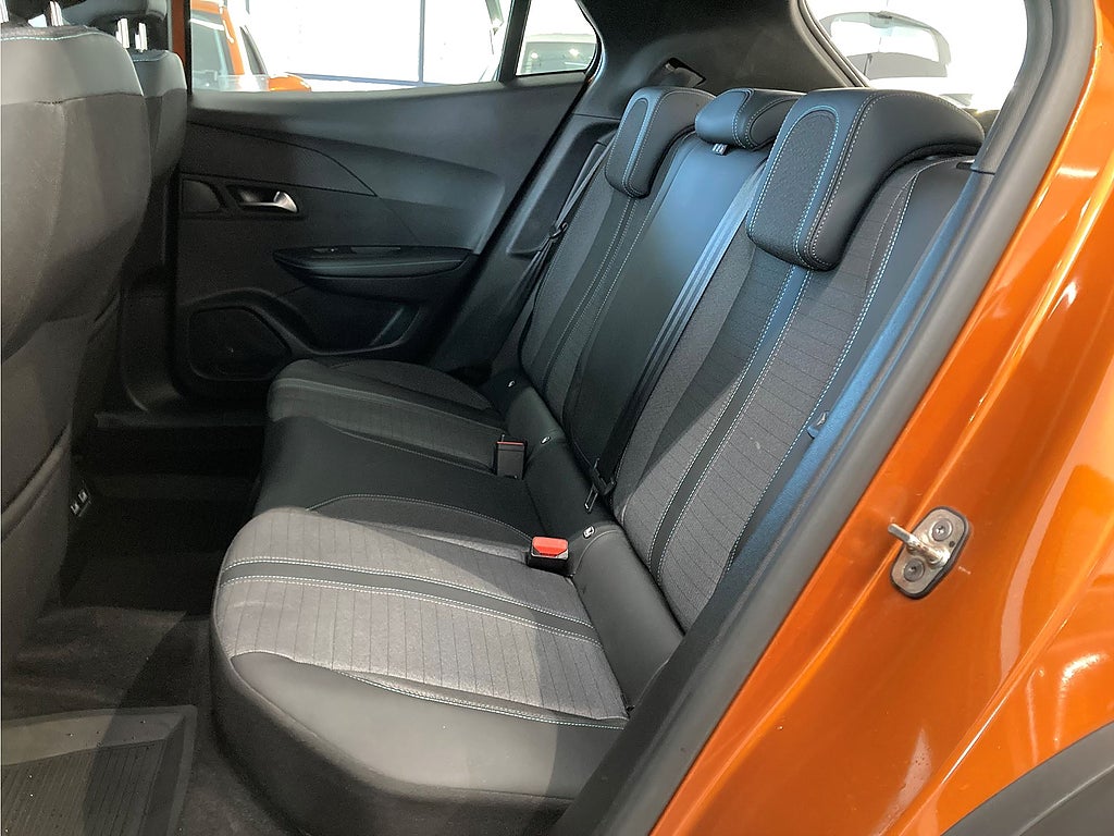 Bild på Peugeot E-2008 Allure Pack 50kWh 136hk Aut - B-KAMERA, CARPLAY