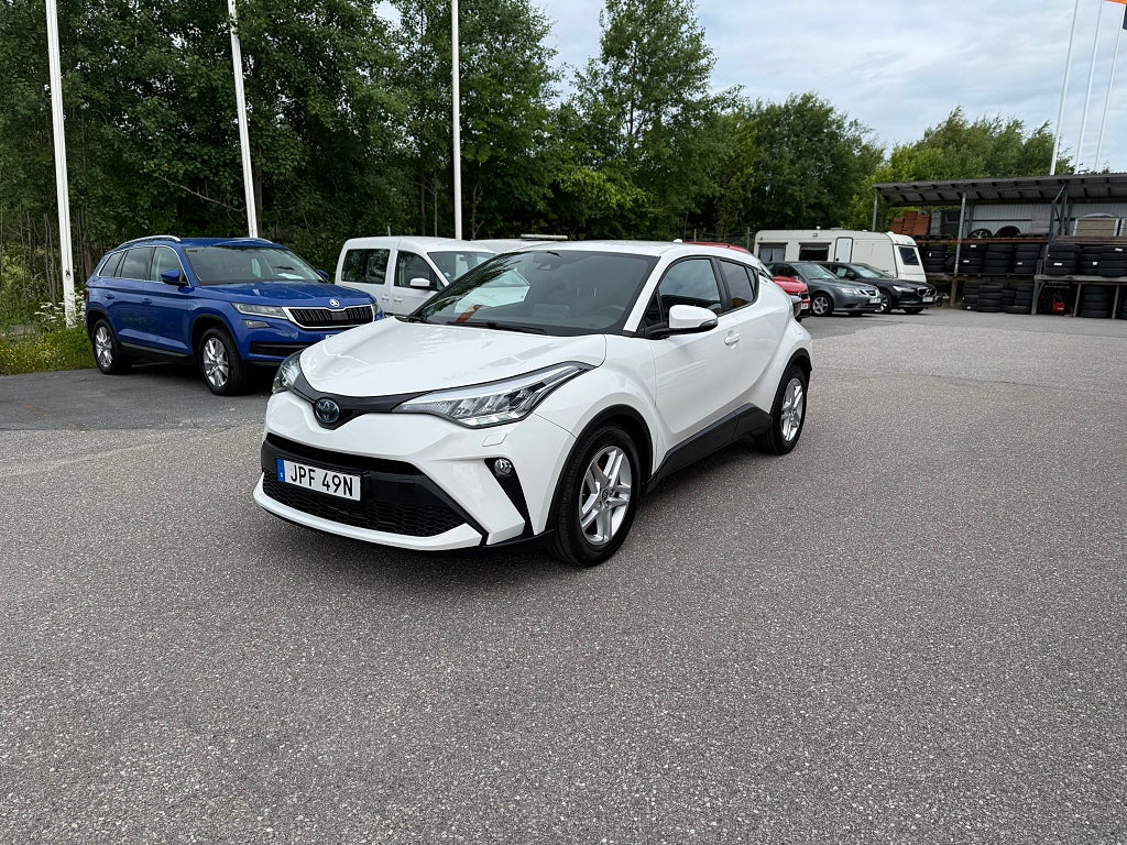Toyota C-HR HYBRID CVT ACTIVE EU6 AUT B-KAMERA VÄRMARE V-HJUL MOMS