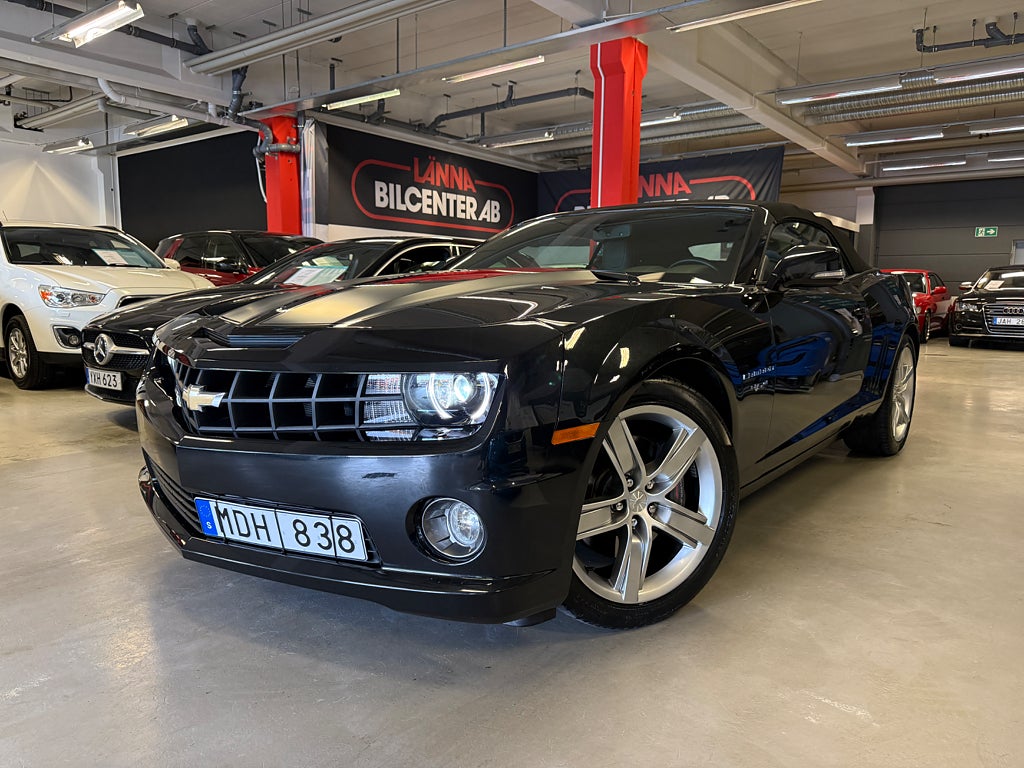 Chevrolet Camaro SS Cab 6.2 V8 45th Anniversary Skinn Kamera Ny servad