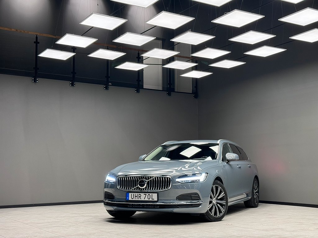 Volvo V90 Recharge T6 AWD R-Design/VOC/Drag/Navi/H&K/B-Kam