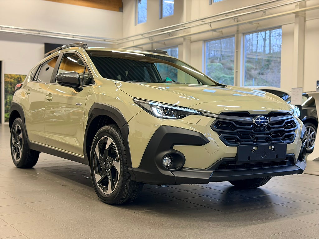 Subaru Crosstrek e-Boxer Limited/360-kamera/Elstolar/Vinterkampanj