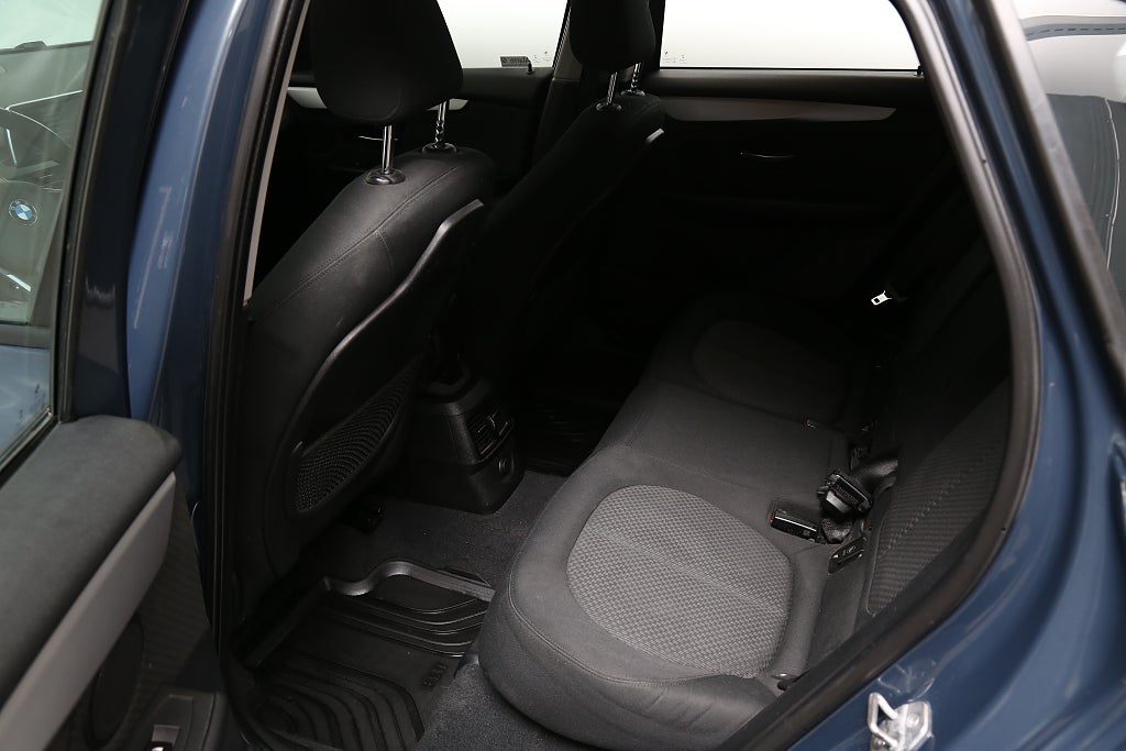 BMW 218 d Active Tourer Advantage Aut P-sensorer