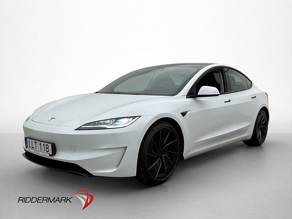 Tesla Model 3 Performance Autopilot Rattvärme MOMS